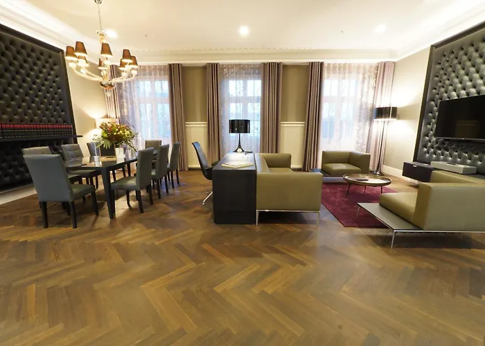 Lumiere Boutiquehotel Im Fuerstenhof 5*