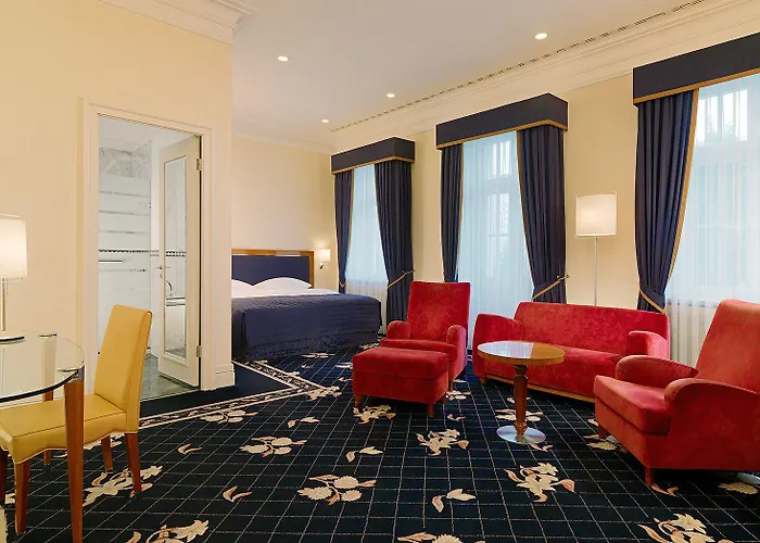 Lumiere Boutiquehotel Im Fuerstenhof لبسيا