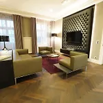Lumiere Boutiquehotel Im Fuerstenhof