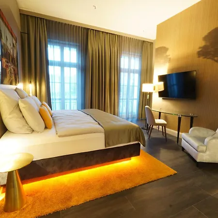 Lumiere Boutiquehotel Im Fuerstenhof מלון 4*