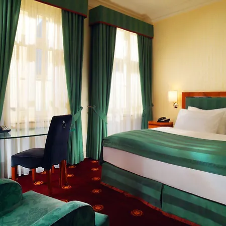 Lumière Boutiquehotel Im Fürstenhof 5*