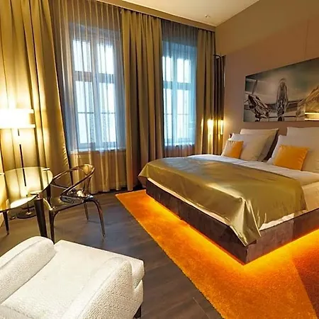 Lumiere Boutiquehotel Im Fuerstenhof 5*