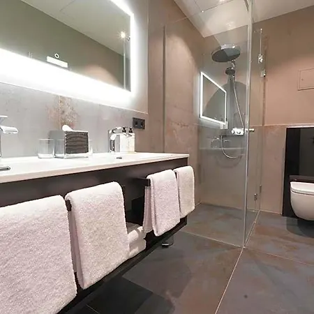 Lumiere Boutiquehotel Im Fuerstenhof Otel