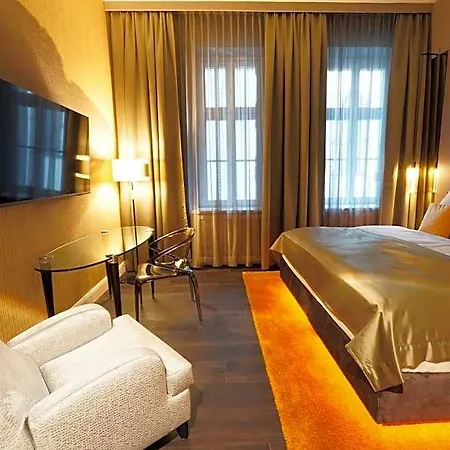 Lumiere Boutiquehotel Im Fuerstenhof Otel