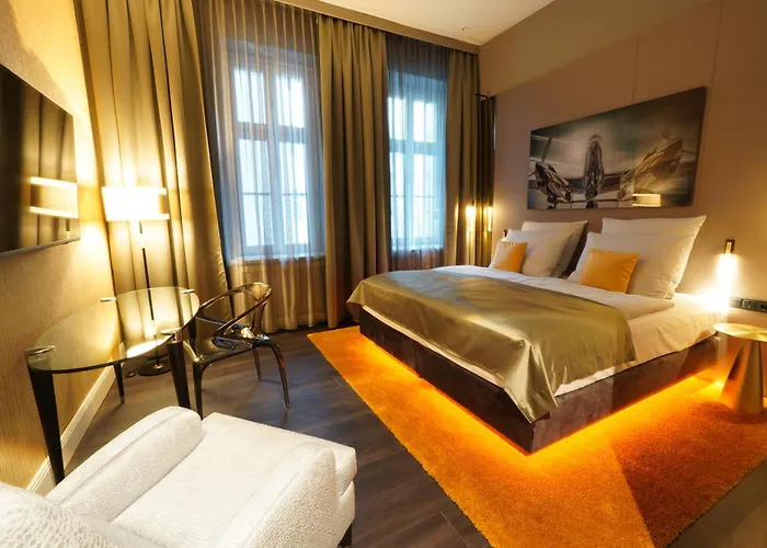 Отель Lumiere Boutiquehotel Im Fuerstenhof 5*