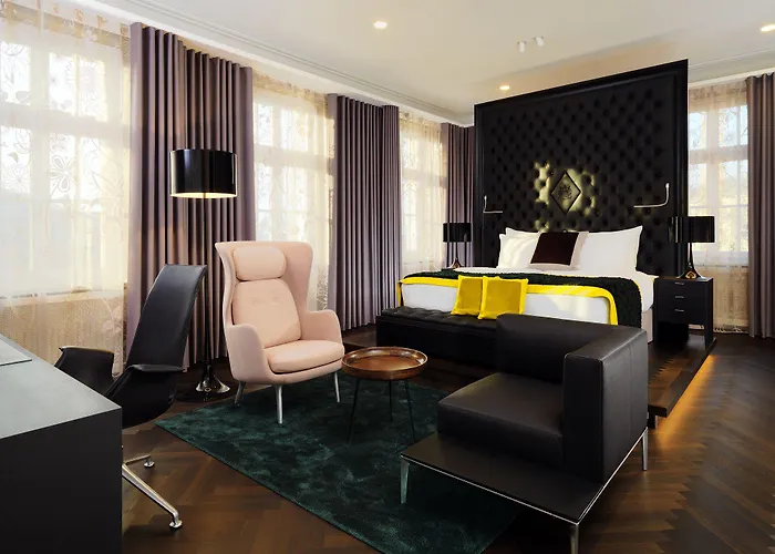 Отель Lumiere Boutiquehotel Im Fuerstenhof 5*