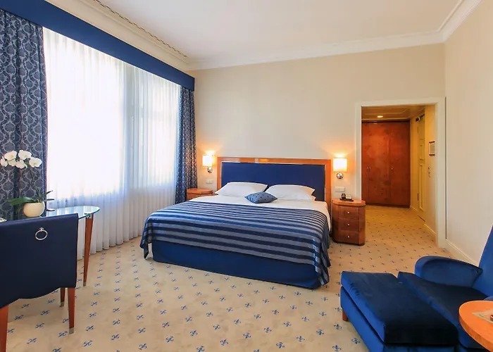 Lumiere Boutiquehotel Im Fuerstenhof 5*